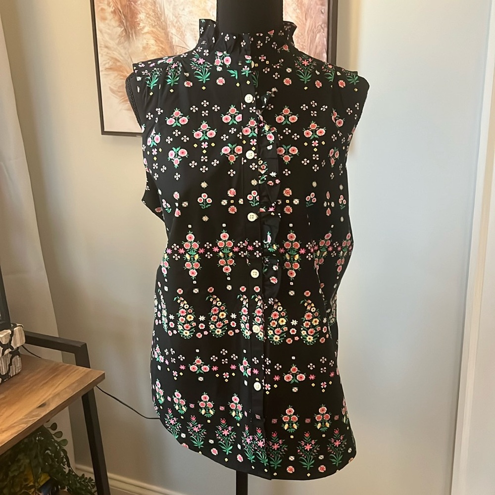NWT Ann Taylor sleeveless blouse